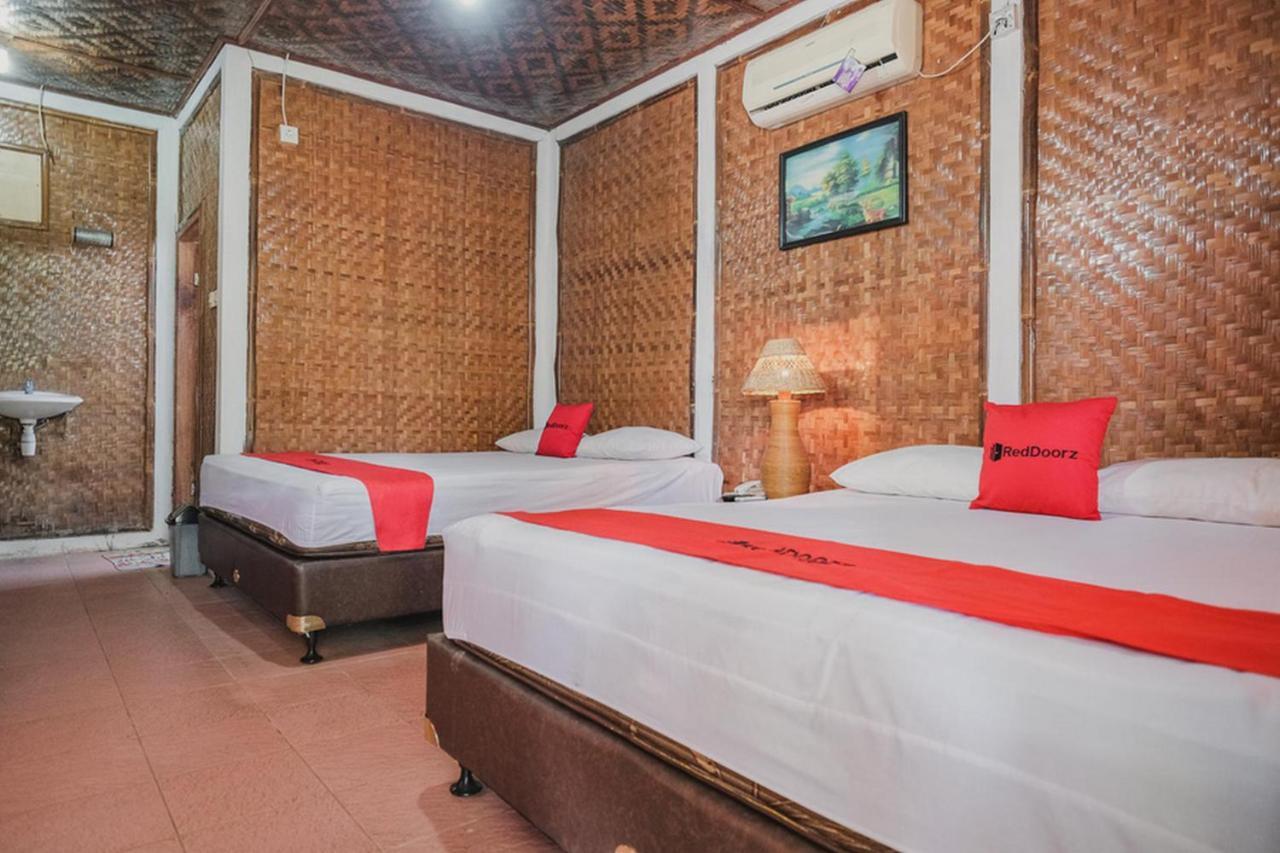 Reddoorz Near Pantai Florida Anyer Hotel Serang Exterior photo